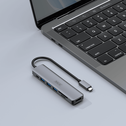Rolio USB C Hub - 7 in 1 - HDMI - USB-C Charging - SD/TF - 3x USB 3.0